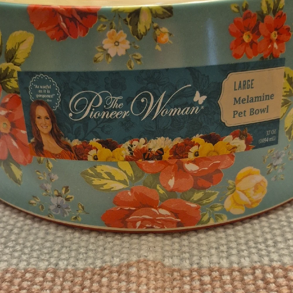 The Pioneer Woman Blue and Cream Floral Pet Bowl - Picture 2 of 6